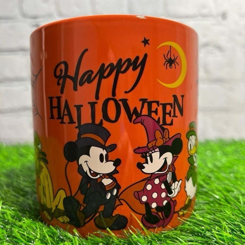 Disney Halloween‎ Coffee Mug Cup Mickey Minnie Donald Daisy Pluto 20oz Ceramic